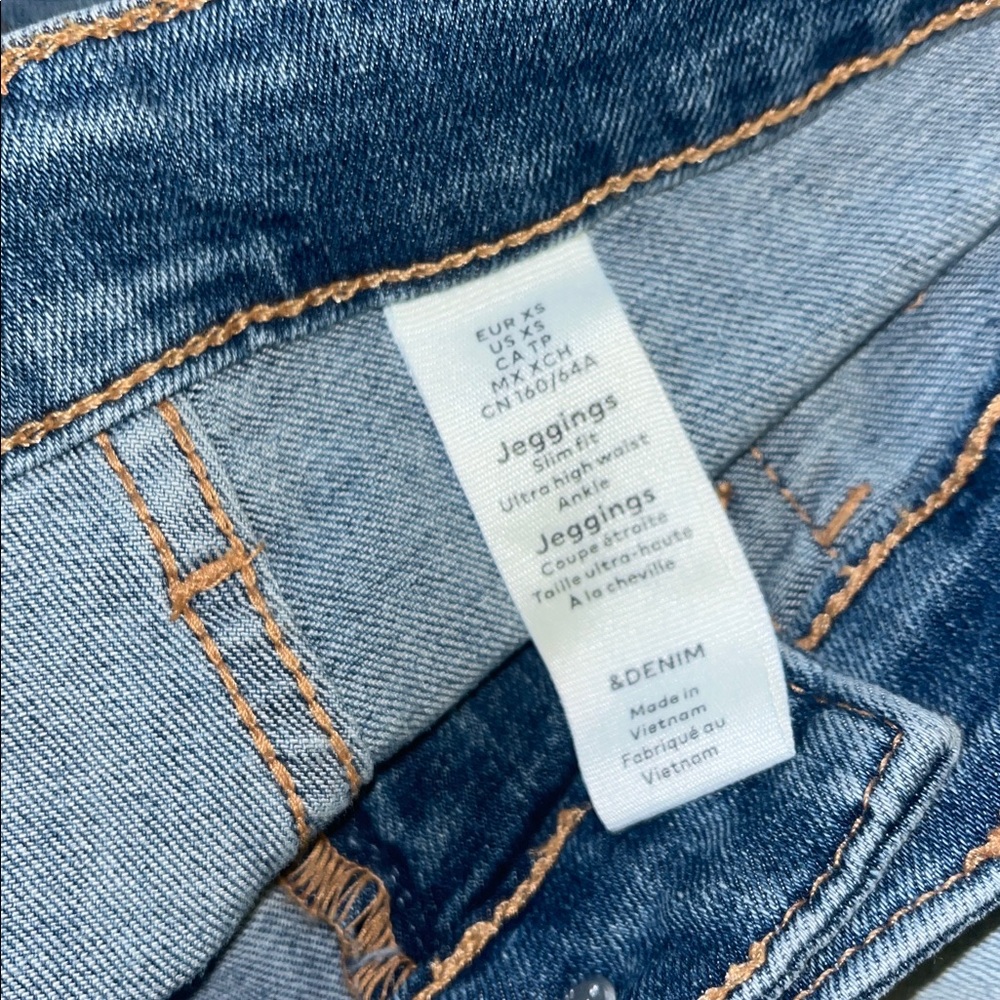 Jeans bundle - Picture 4 of 4